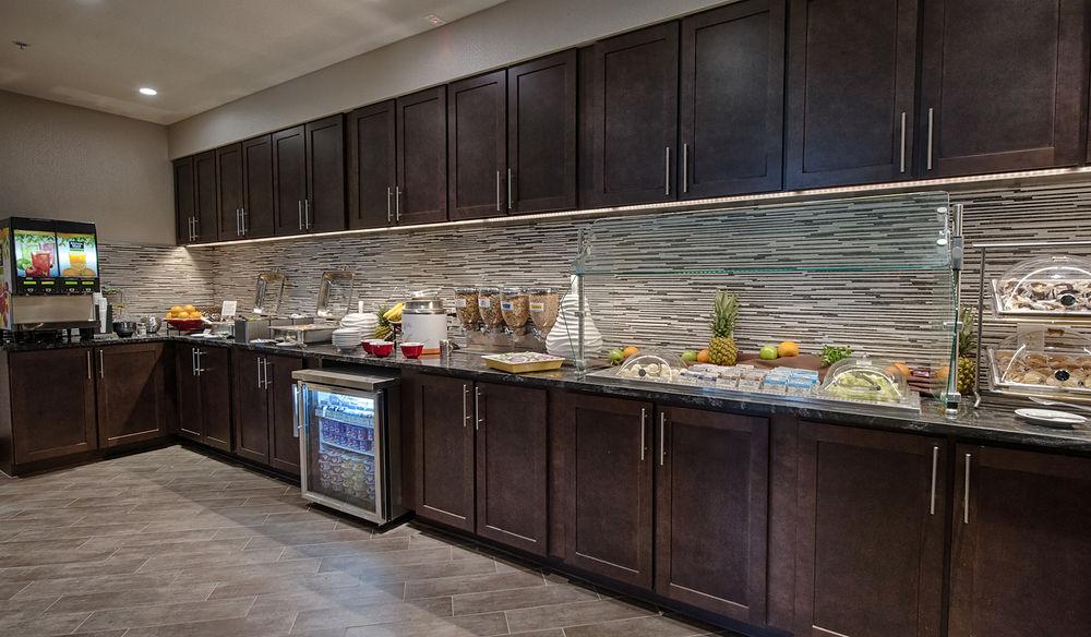 Residence Inn By Marriott Boston Logan Airport/Chelsea Εξωτερικό φωτογραφία
