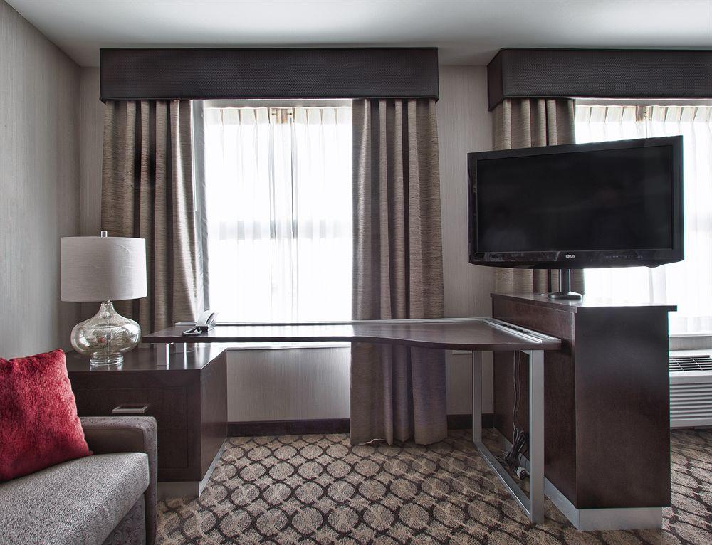 Residence Inn By Marriott Boston Logan Airport/Chelsea Εξωτερικό φωτογραφία