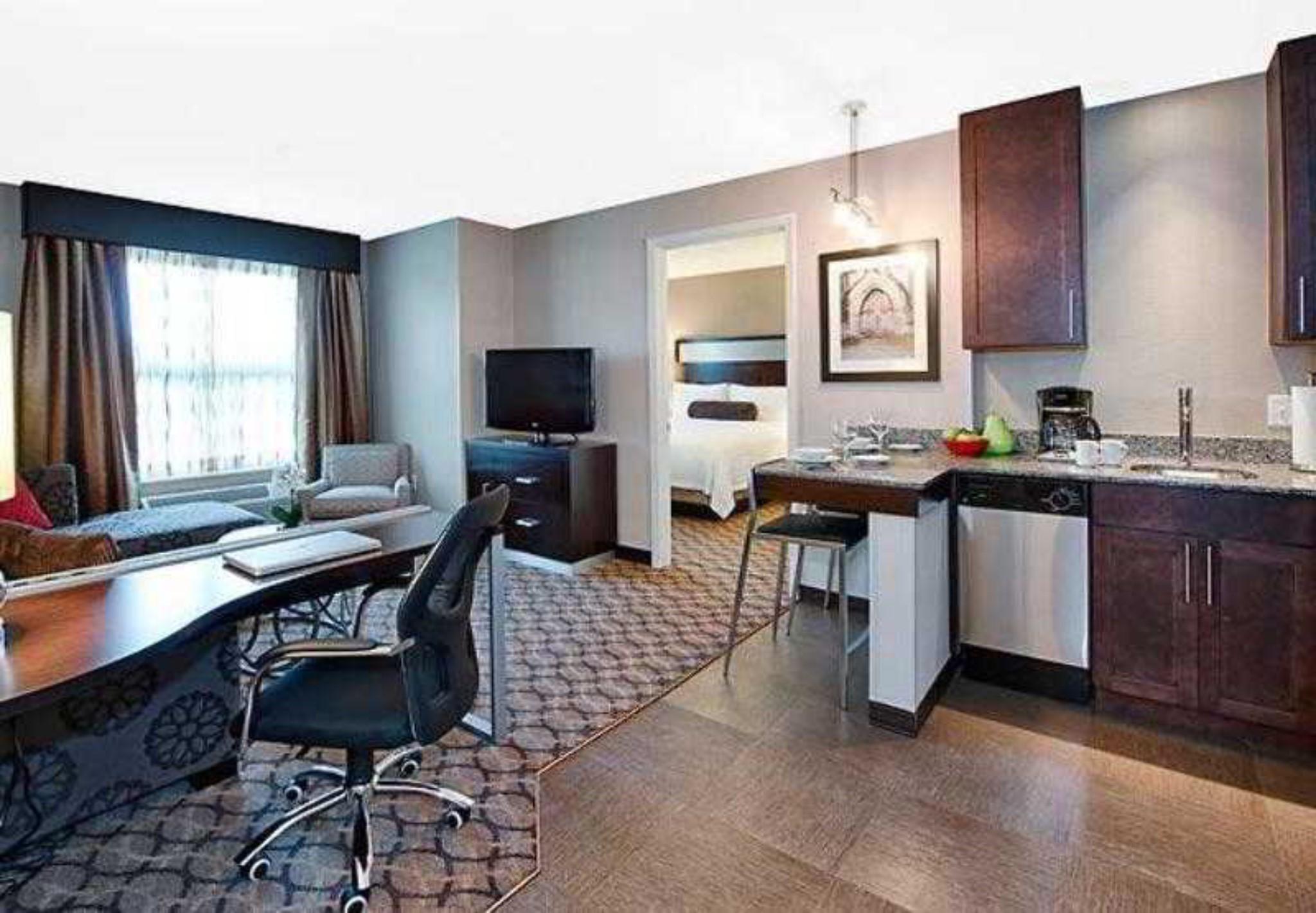 Residence Inn By Marriott Boston Logan Airport/Chelsea Δωμάτιο φωτογραφία