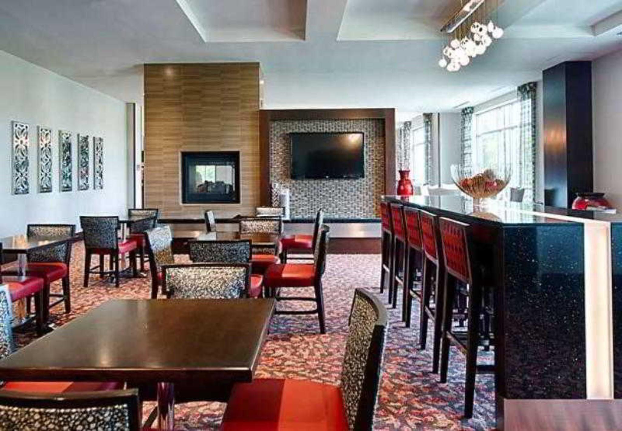 Residence Inn By Marriott Boston Logan Airport/Chelsea Εστιατόριο φωτογραφία